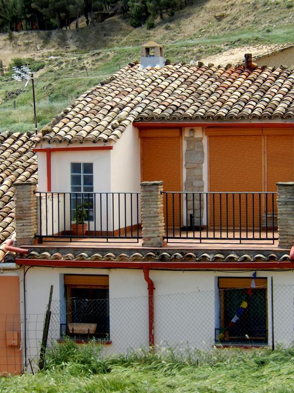 Casa Lugare Konuk evi Ayerbe Dış mekan fotoğraf